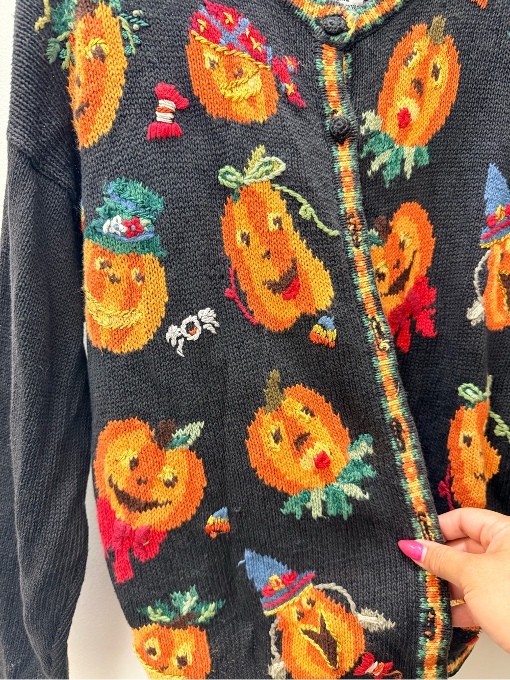 Women’s Vintage Halloween Tiara Cardigan M/L Orange Black Jack o’ Lanterns - Picture 8 of 10